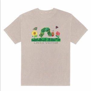 Mega Yacht Very Hungary Caterpillar